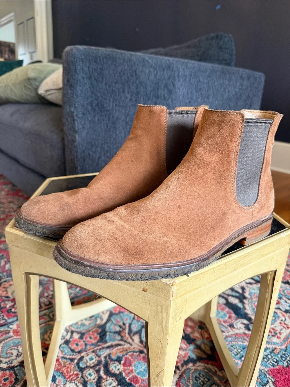 Clark’s Men's Brown Suede Chelsea Boots - Classic Slip-On Style